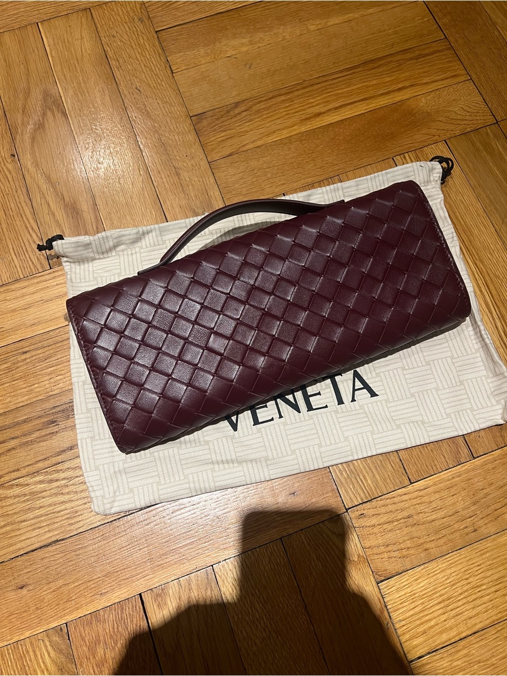 Bottega Veneta Intrecciato Andiamo Top Handle Clutch Barolo (red) Brand New - Picture 5 of 9